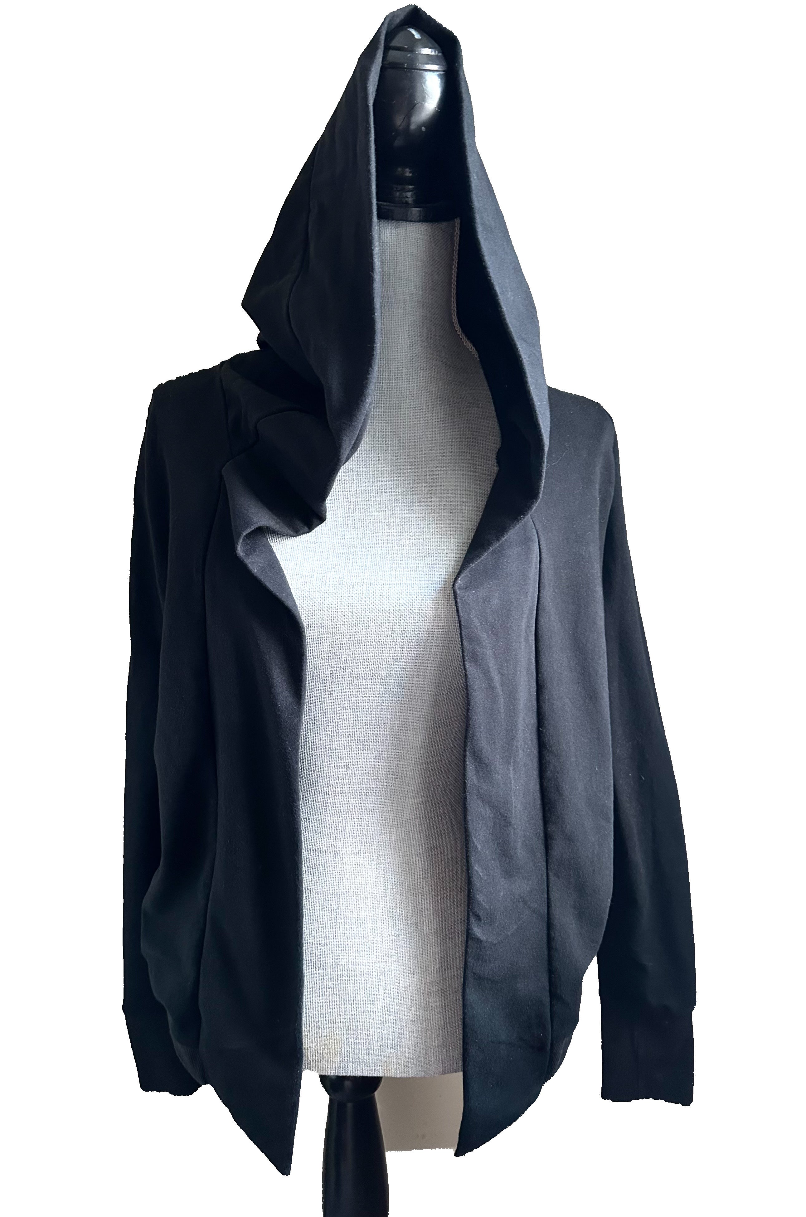 Ovate Valhalla hoodie size M