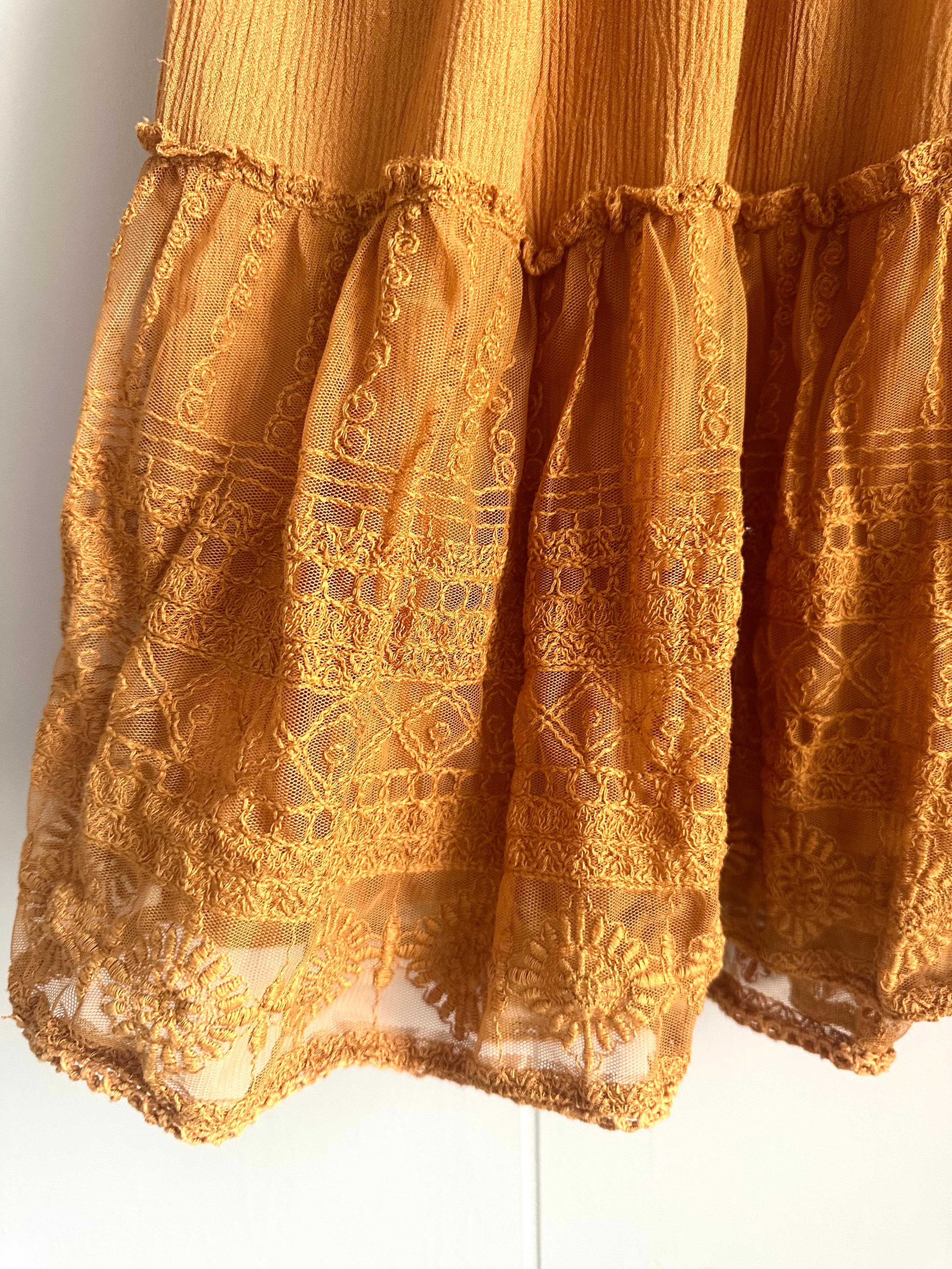 Staring At Stars lace tunic tank size M