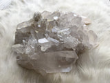 Large Quartz cluster