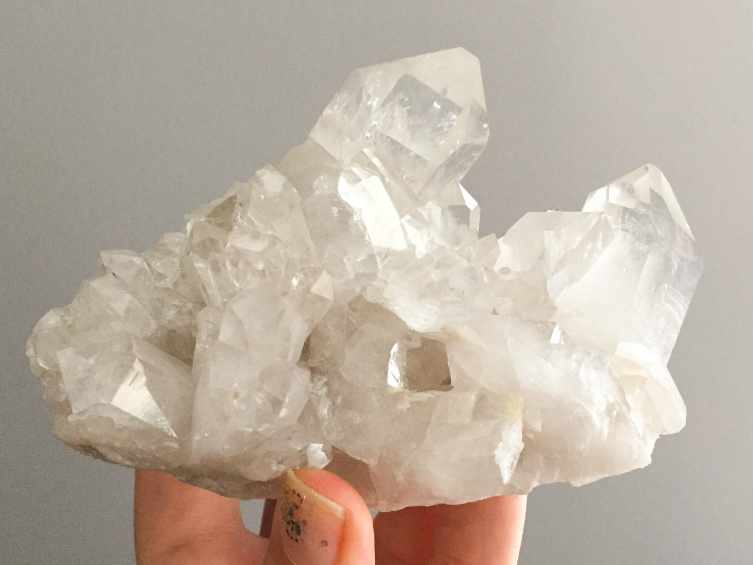 Large Quartz cluster