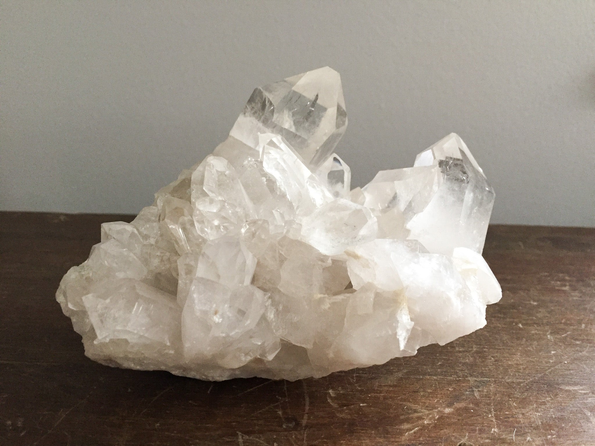 Large Quartz cluster